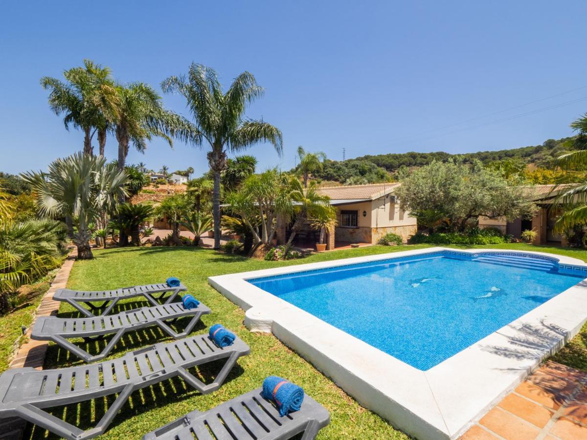 Cubo'S Finca Los Dragos Alhaurín el Grande Екстериор снимка